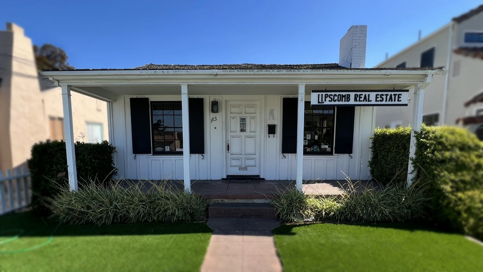 Lipscomb Real Estate Office front view